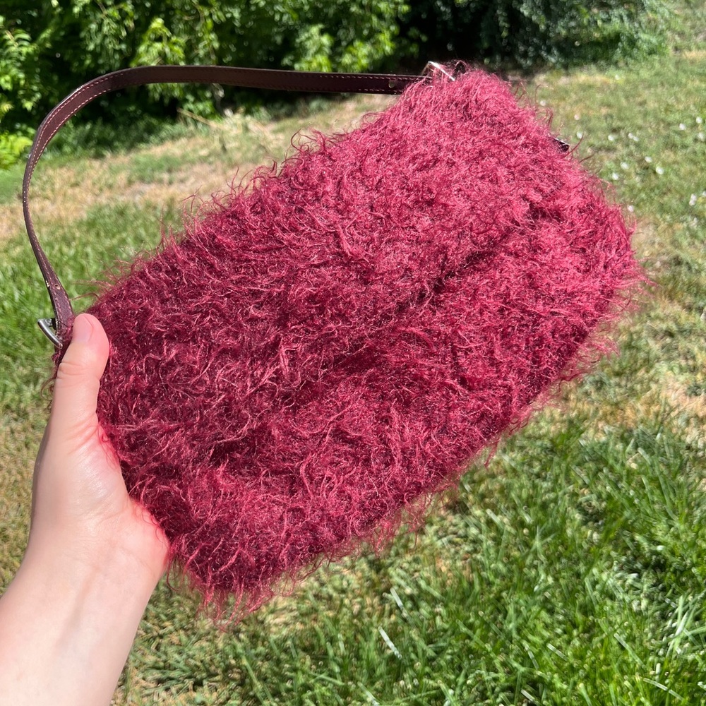Vintage Maxx New York Fuzzy Raspberry Bag
